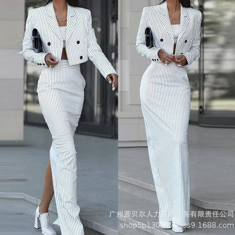 Winter Clothing Deals - Ensemble blazer rayé et jupe fendue
