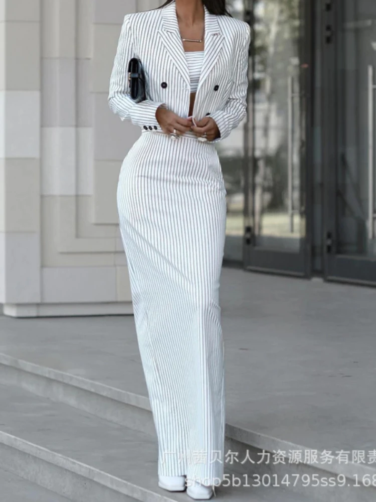 Ensemble blazer rayé et jupe f - Winter Clothing Deals avis et prix