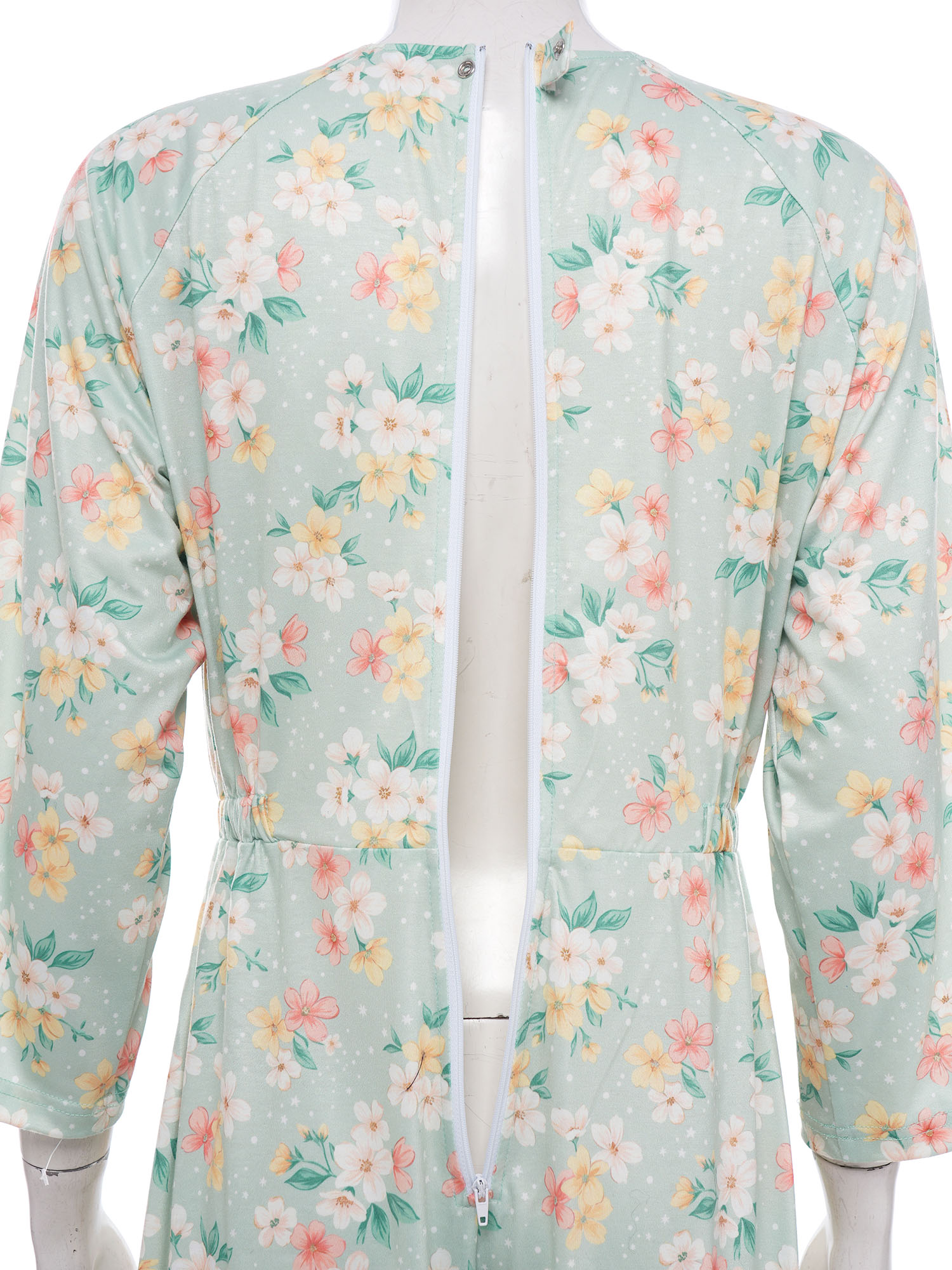 Combinaison adaptée pour femme - Winter Clothing Needs avis et prix