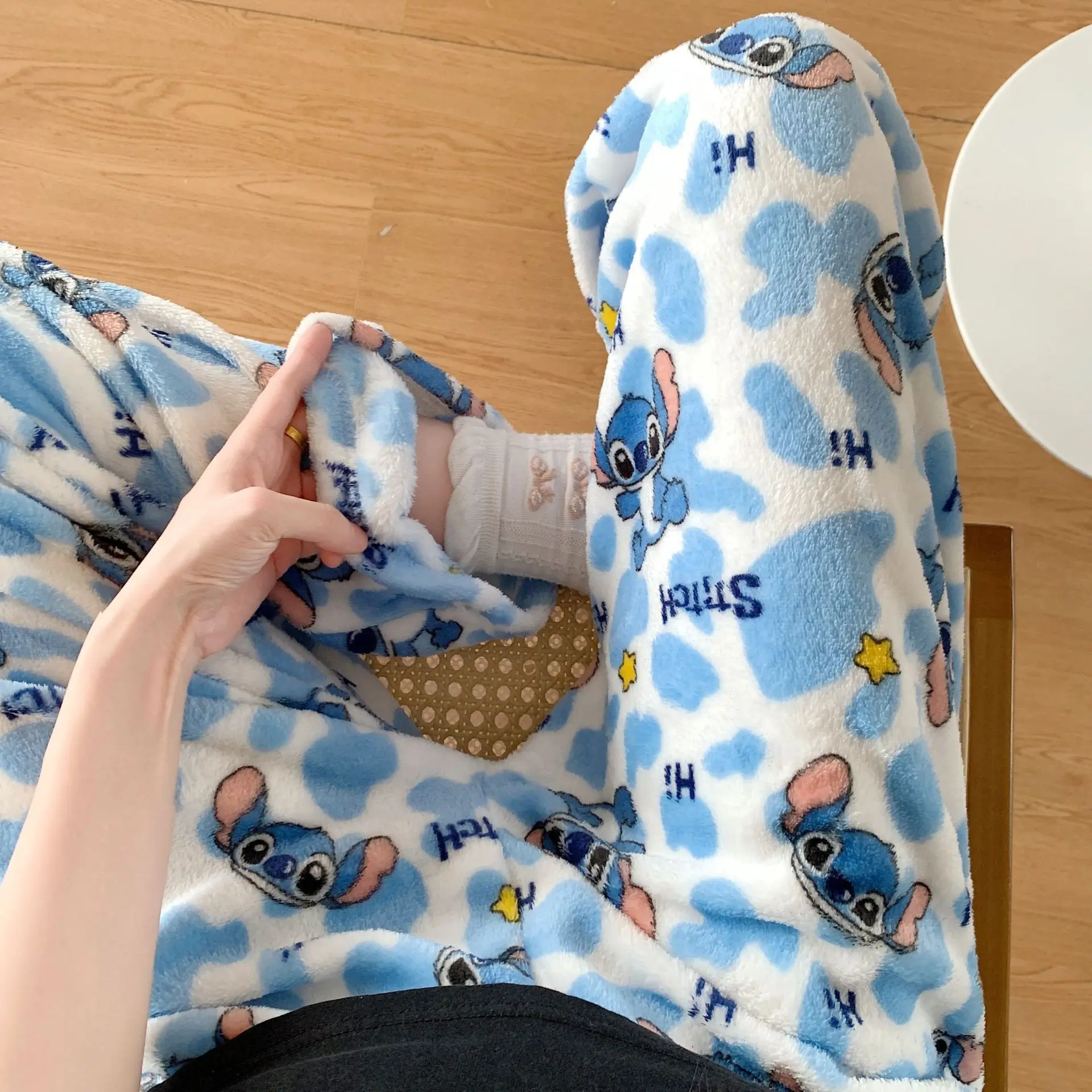 Pyjama en flanelle motif Stitc - Winter Clothing avis et prix